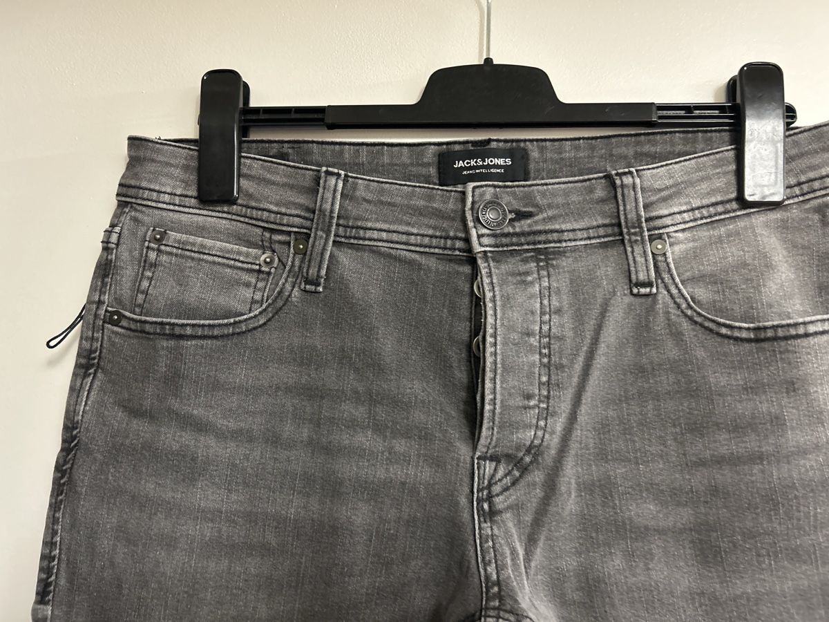 Jeans: hose neu jack u jones 33/32 – Nuovo e nell'imballaggio originale da Zürich venduto da 11Zitronenfalter 1