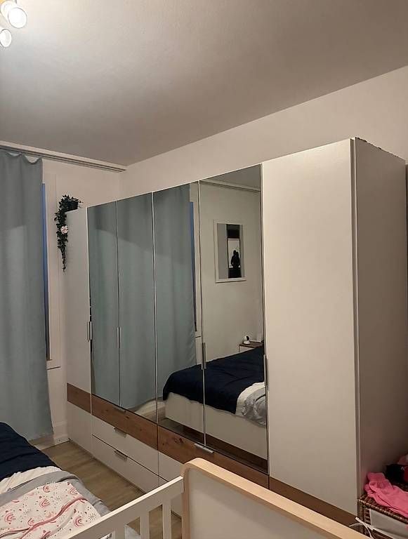 Armadi: Grosser Schrank – Usato da Zürich venduto da skeco