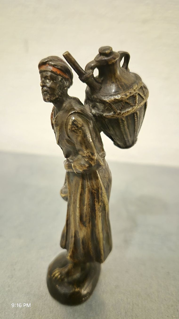 Statuette: Wiener Bronze Wasserträger um 1900 – Usato da Basel venduto da Happy3210 3