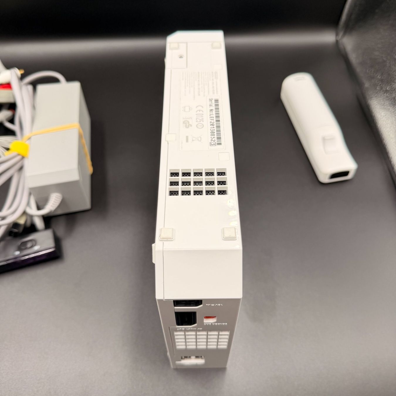 Nintendo Console: Nintendo Wii Konsole weiss – Usato da Düdingen venduto da Nerdworld 7
