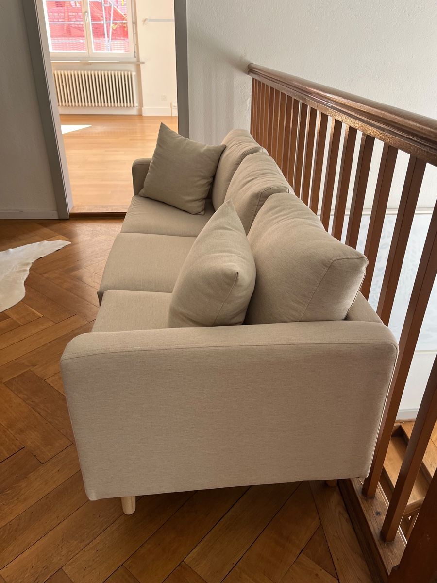 Sofas: Beiges Stoffsofa wie neu – Neu (gemäss Beschreibung) aus Kloten von Eilahtan77 1