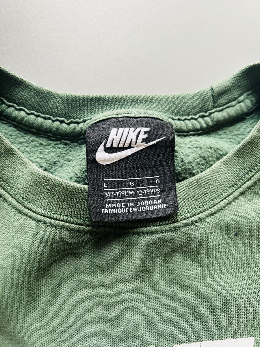 Nike Pulls & Sweat-shirts: Sweat Nike vert kaki – D'occasion à Founex par etswang 1