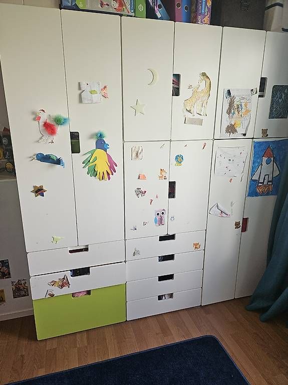 Ikea Armoires: Schrank Stuva von Ikea – D'occasion à Heimiswil par tigerkaetzli