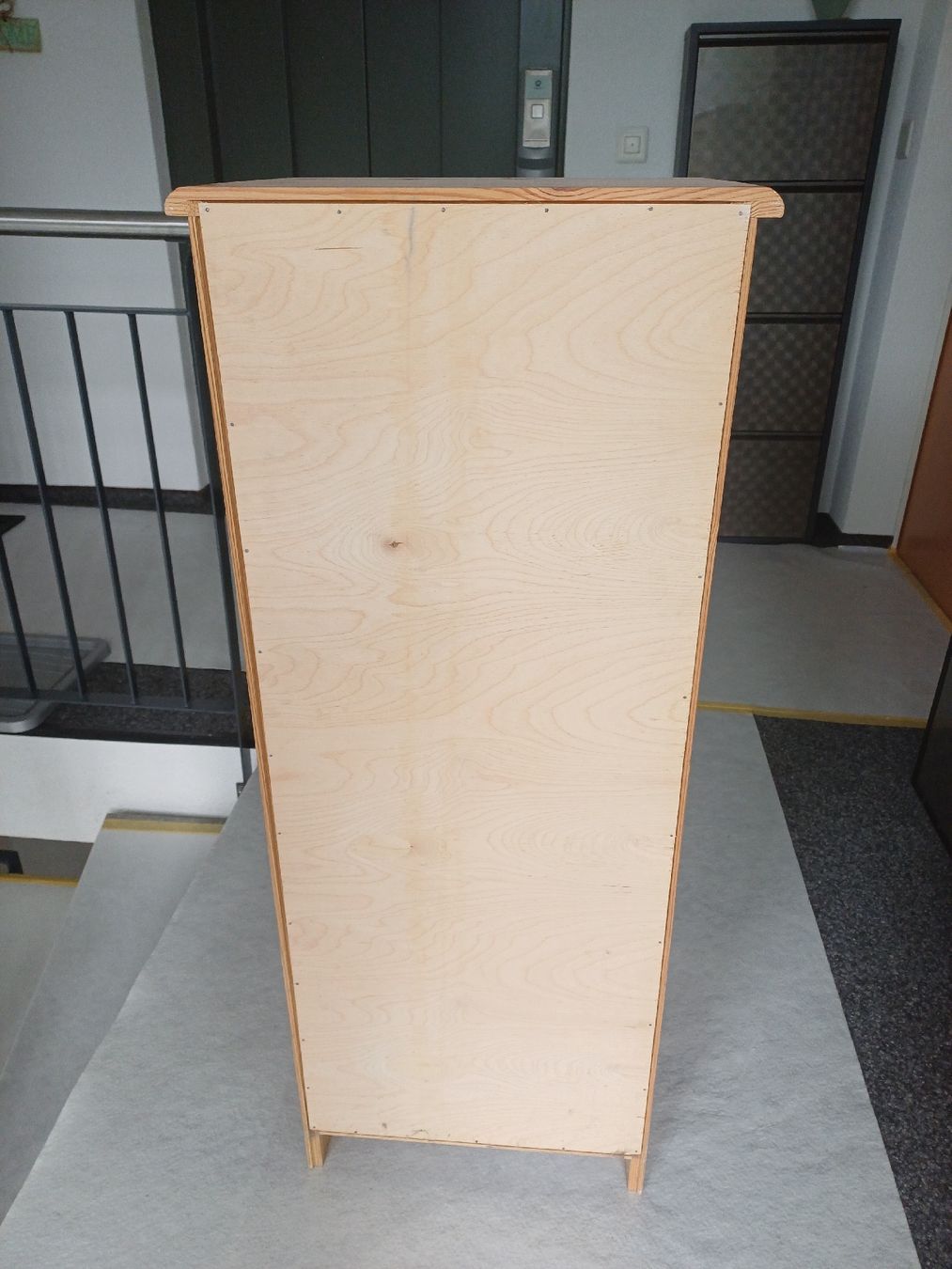 Jysk Cassettiere: Petite commode en pin massif, 6 tiroirs, style rustique – Usato da Biel/Bienne venduto da doc_pyy5 2