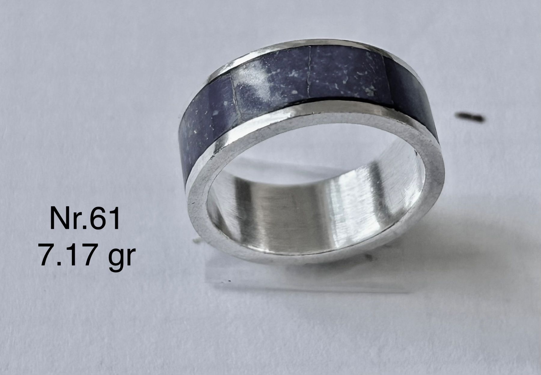 Anelli: Handgefertigte Ringe aus Silber mit Lapislazuli. – Nuovo (secondo la descrizione) da Zürich venduto da rai_n6pg