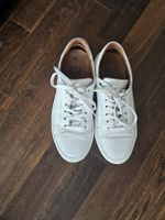 White leather sneakers 