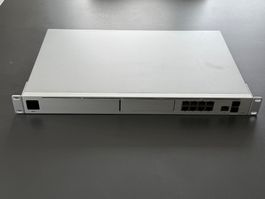 UniFi Dream Machine Pro (UDM-Pro)