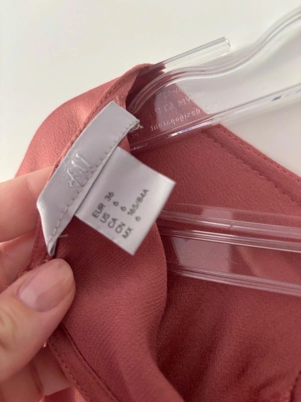 H&M Robes: Kleid H&M Rosé Grösse 36 – D'occasion à Rafz par mar_j7dl 2