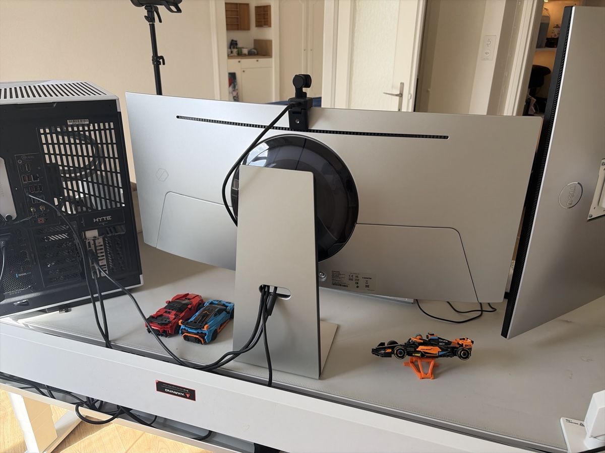 Samsung Monitor: Samsung Odyssey OLED G8 - G85SB – Usato da Luzern venduto da breadberry 2