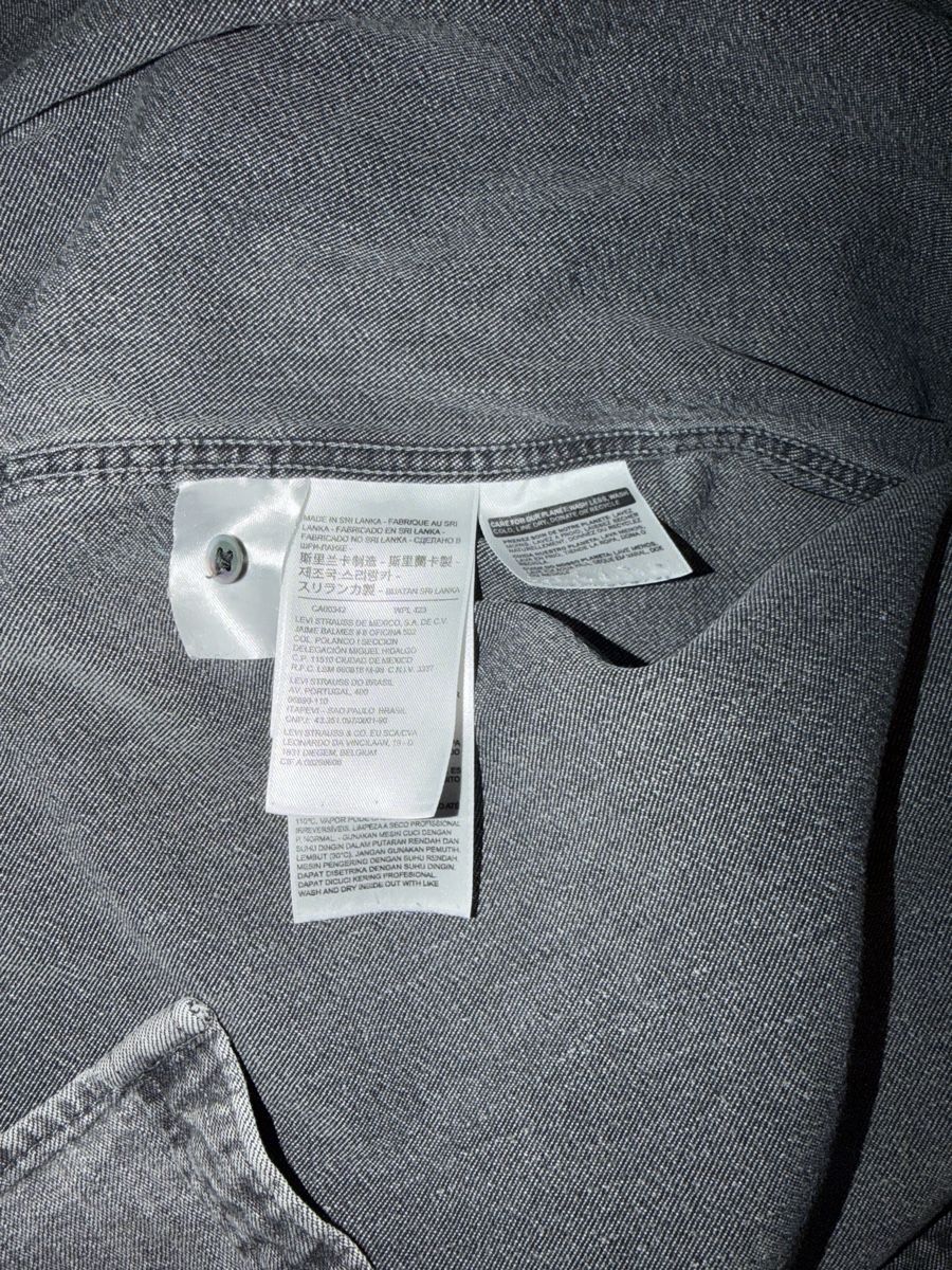 Levi's Camicie: Levi’s camicia jeans grigia  – Usato da Sementina venduto da bru_vpp5 5