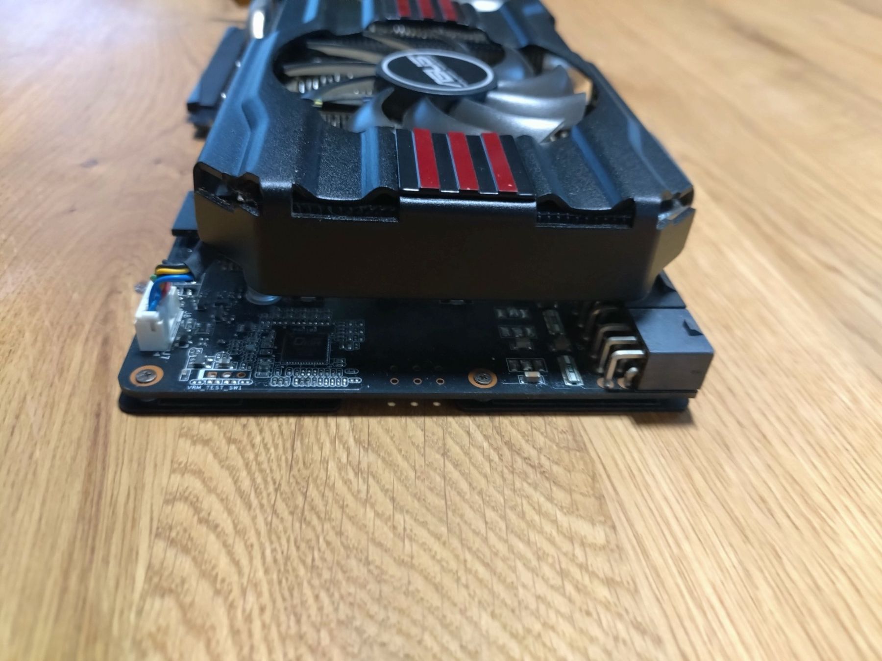 Asus Grafikkarten: ASUS Geforce GTX 770 DirectCU II - gebraucht – Gebraucht aus Rüti ZH von rom_66jj 3
