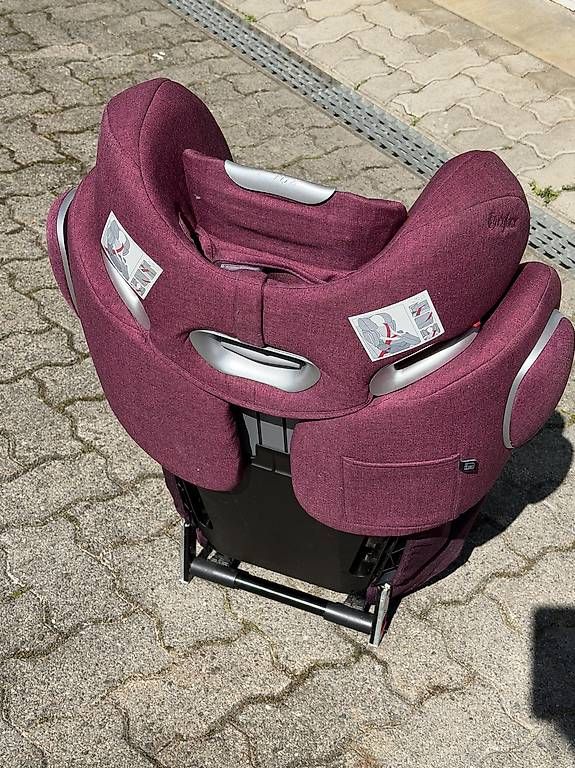 Seggiolini per auto: Cybex Solution Q3-Fix Plus Mystic Purple inkl. Isofix – Usato da Esslingen venduto da agadola11 1