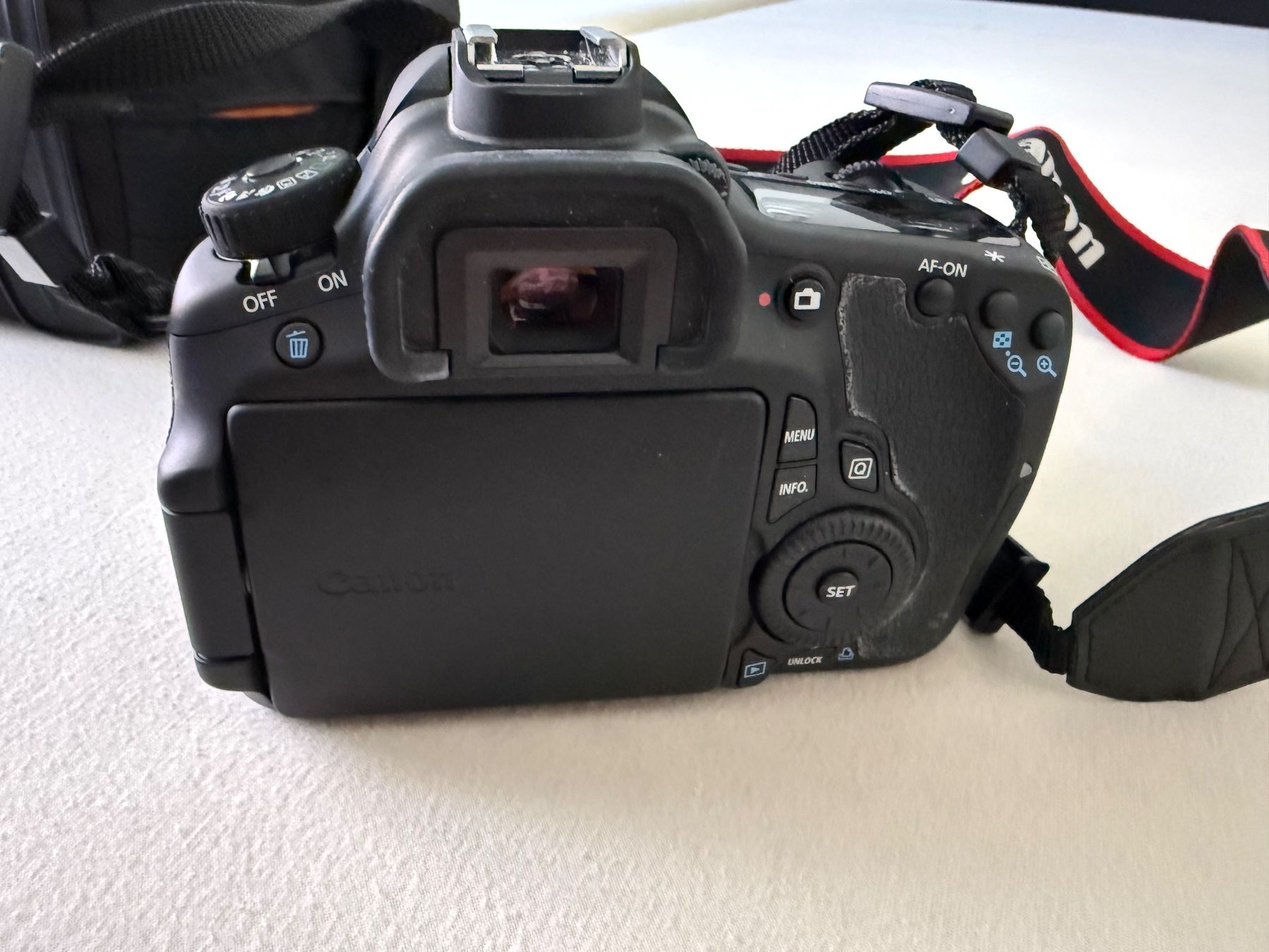 Canon Fotocamera: Canon EOS 60D DSLR – Usato da Oberwil BL venduto da napetak 6