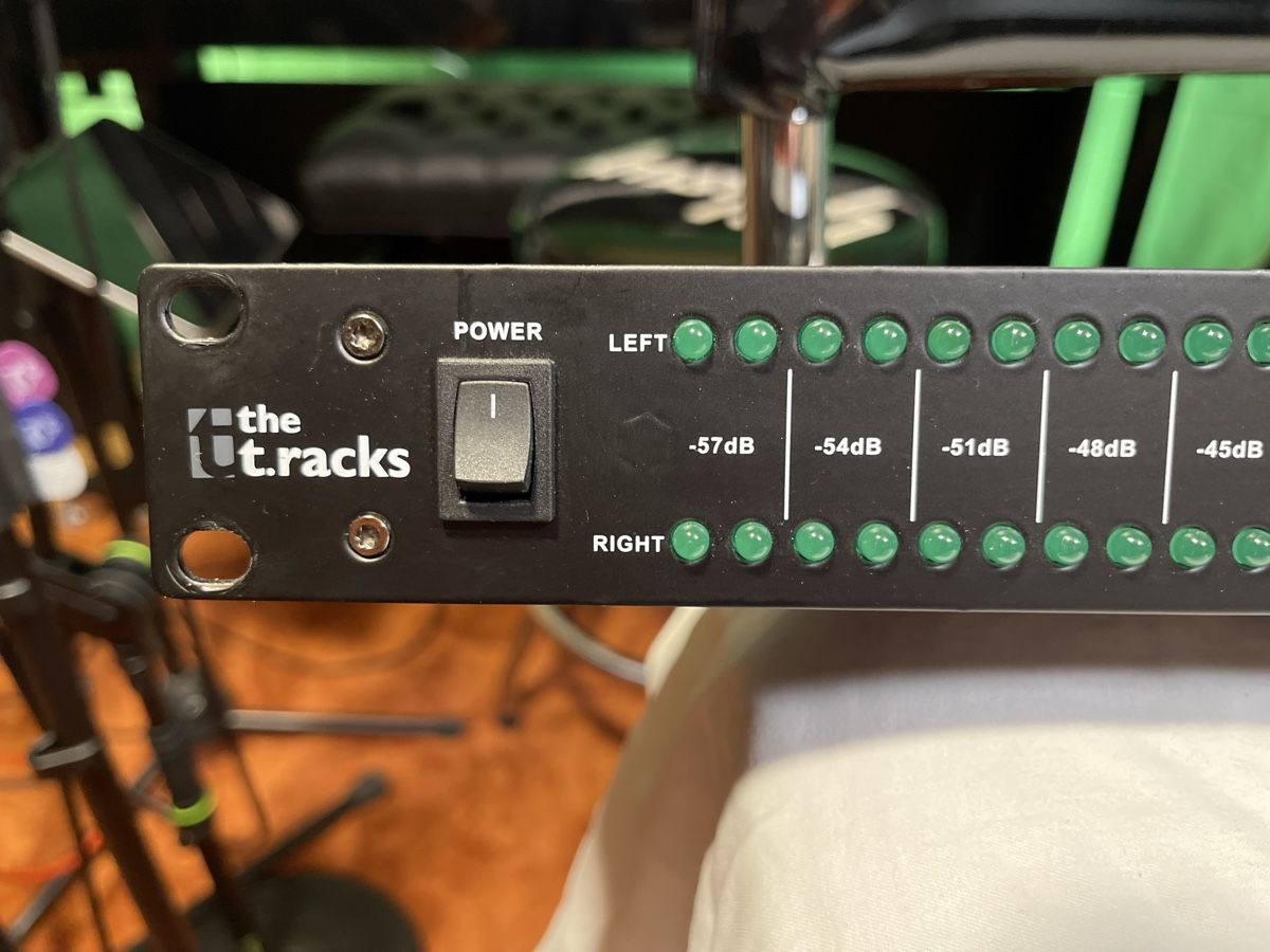 Console di mixaggio: DB Meter the.t.racks Gerät 19zoll 1HE – Usato da Eriz venduto da qot 4