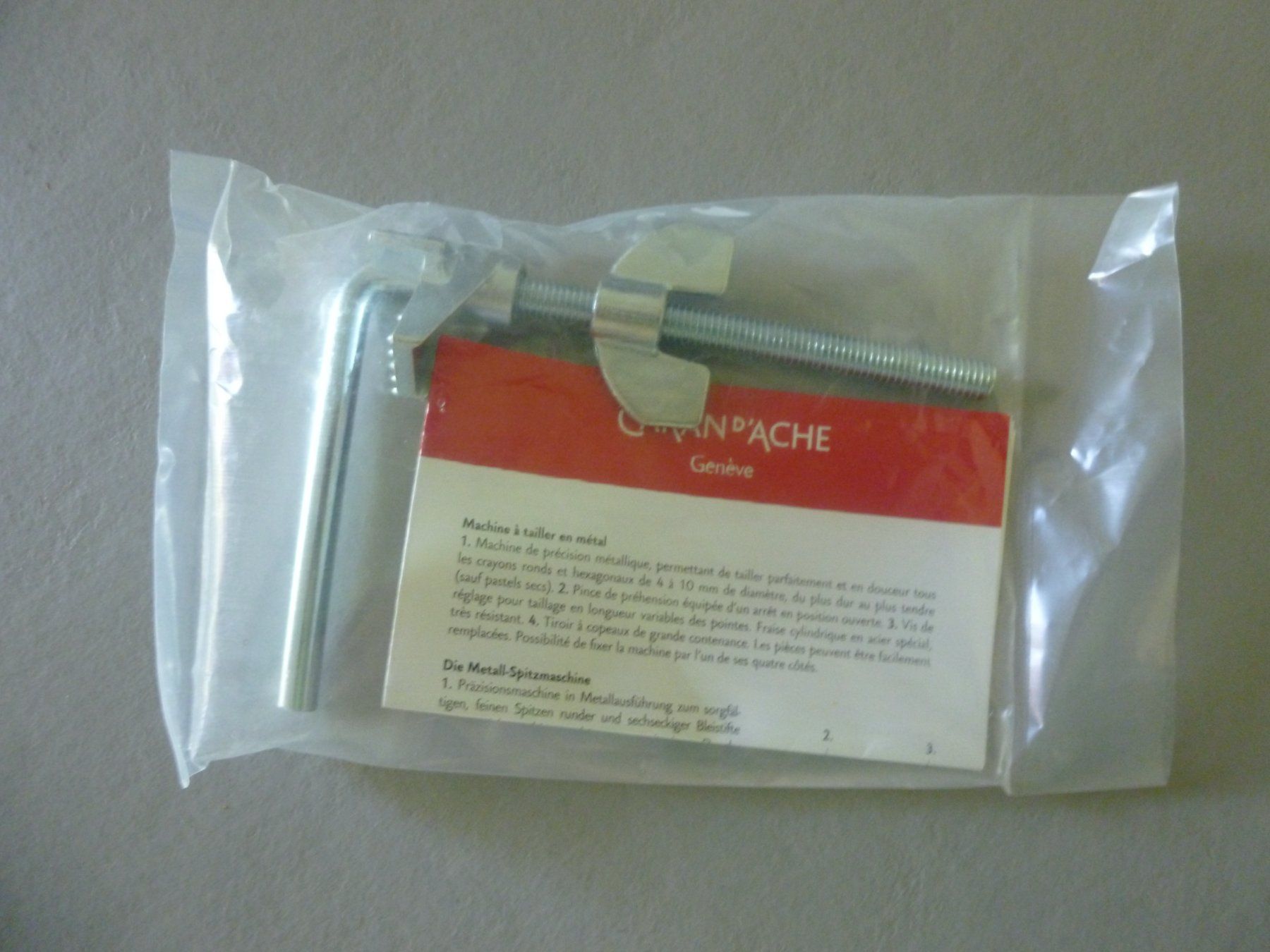 Caran D'Ache Temperini: Caran d'ache Spitzmaschine – Nuovo e nell'imballaggio originale da Aeugst am Albis venduto da Poppy 4
