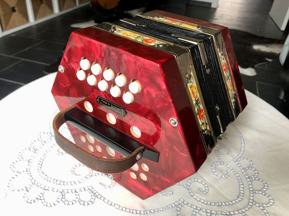 Deutsche Concertina Klingenthal Kaufen auf Ricardo