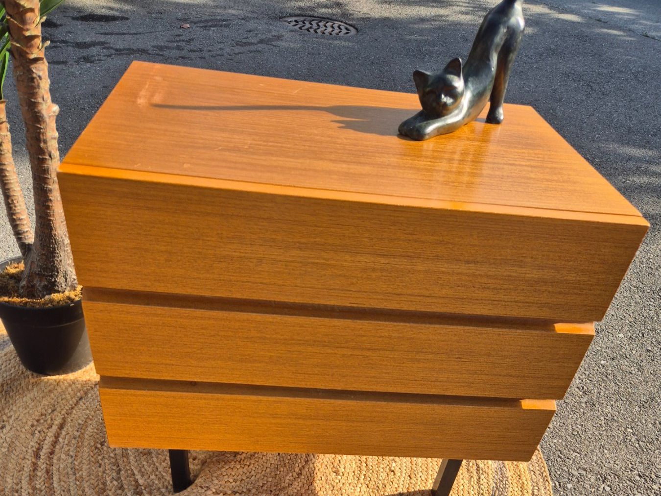 Nachttische: Table de nuit,  petit meuble vintage – Gebraucht aus Fully von tameab 1
