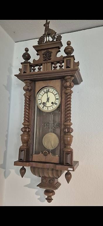Uhren: Wiener Regulator Wanduhr – Gebraucht aus Büetigen von san_gmc2