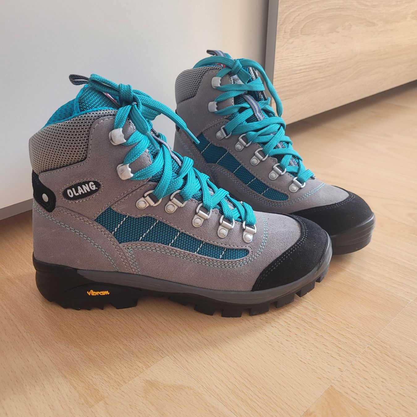 Damenschuhe: Wanderschuhe NEU, Grösse 38 – Neu und originalverpackt aus Walenstadt von mon_9rss