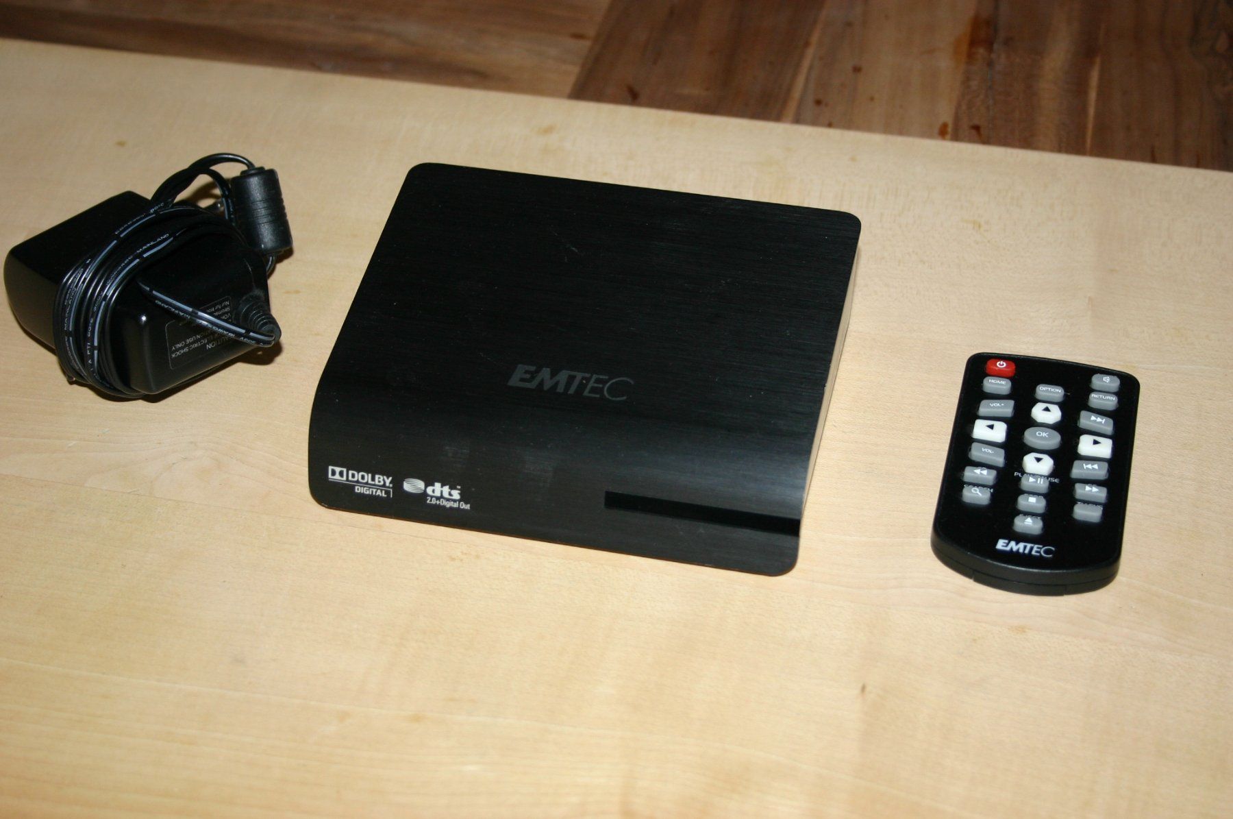 Lettore multimediale & Streamer: EMTEC Movie Cube Full HD Multimedia Player – Usato da Stettlen venduto da Bigjm