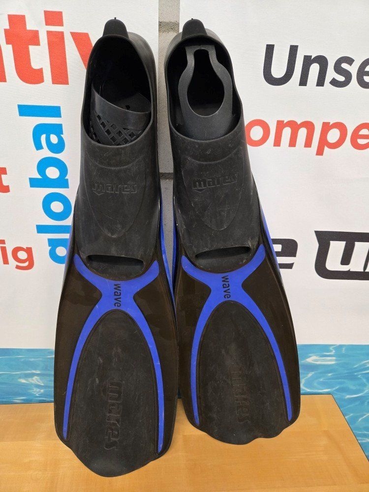 Mares Pinne, Maschere & Boccagli: Mares Schnorchelflosse Wave (FF) Grösse 46/47 – Nuovo (secondo la descrizione) da Oetwil an der Limmat venduto da Doublecheck