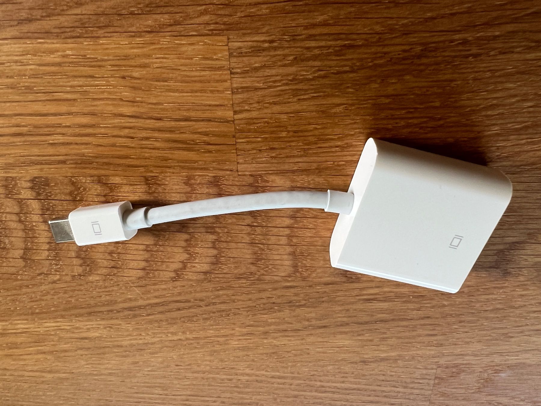 Apple Unità & Adattatore: Apple Adapter Thunderbolt zu DVI – Usato da Hasle b. Burgdorf venduto da rema78