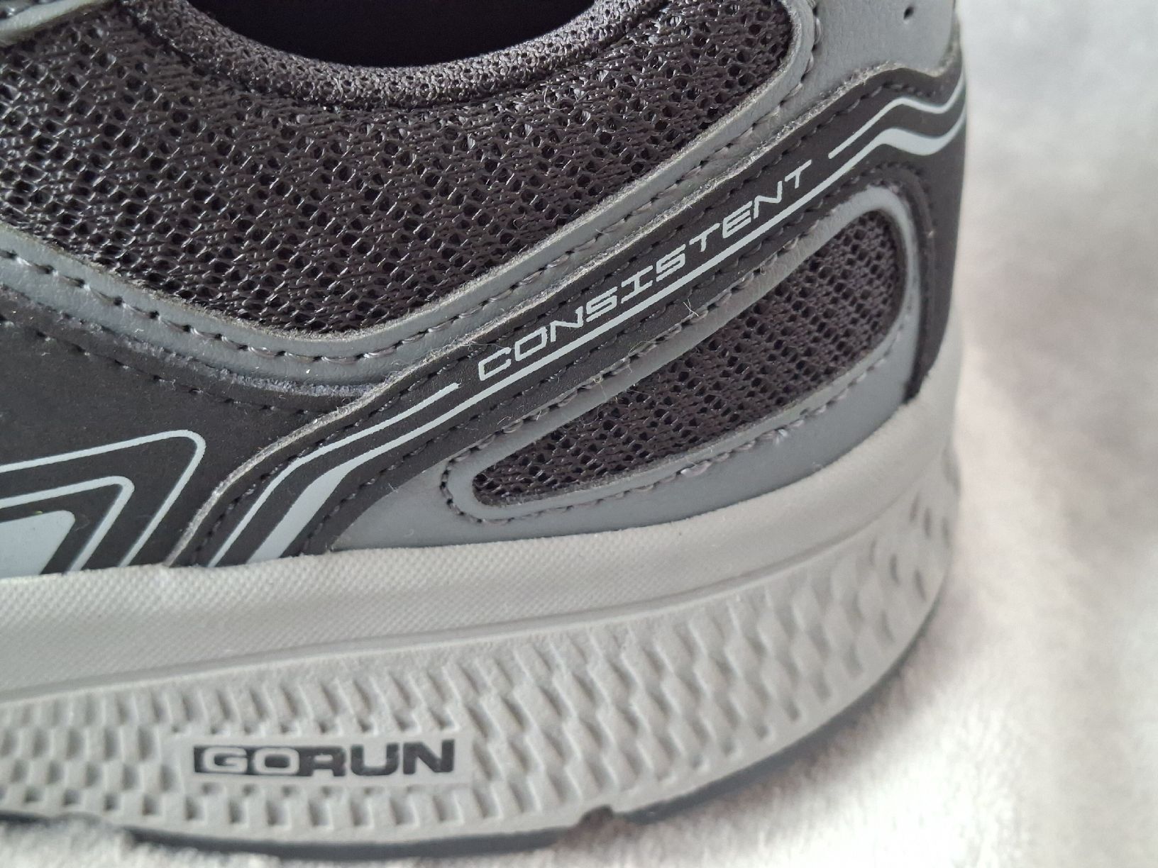 Skechers Herrenschuhe: Skechers gorun Herren Gr. 42 – Neu (gemäss Beschreibung) aus Ebnat-Kappel von Zurk 4