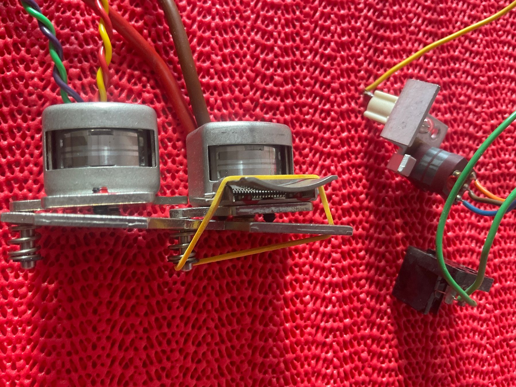 Revox Bandmaschinen: ReVox 2 - Track Tonköpfe – Gebraucht aus Langenthal von Kotade 2