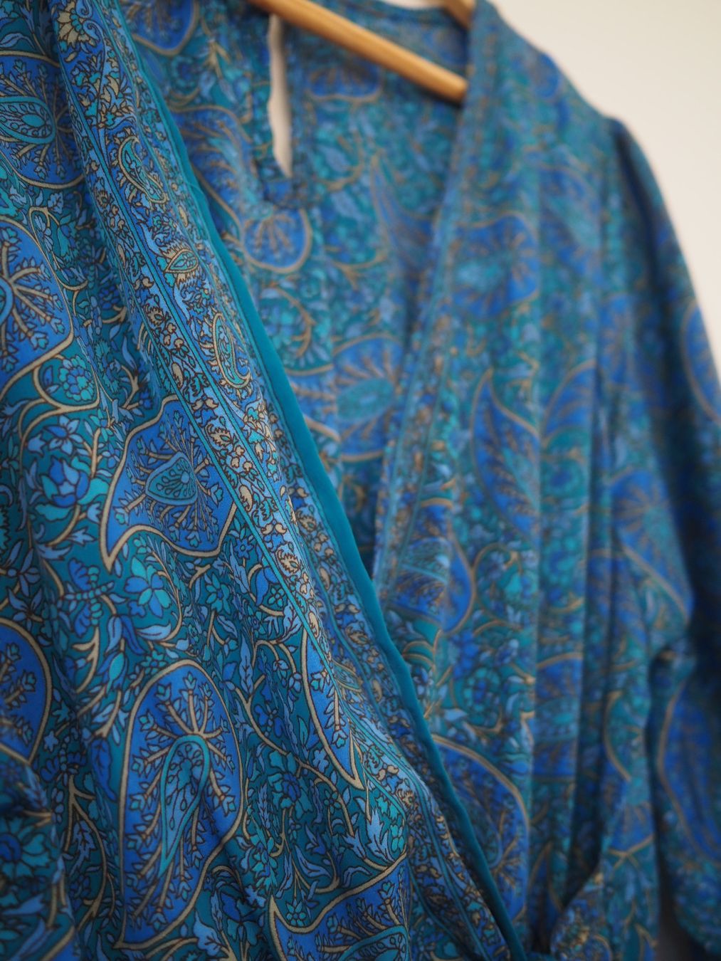 Tute: Jumpsuit aus Seide mit Paisley Muster, M – Usato da Schaffhausen venduto da angelika 2