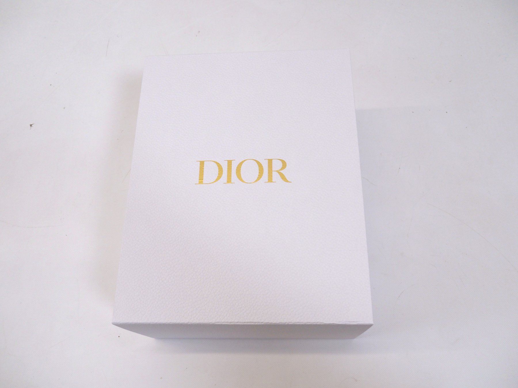 Dior Sonstige Dekorationen & Accessoires: 4x DIOR Geschenkbox Medium (26100649) – Neu (gemäss Beschreibung) aus Zürich von fundsachenverkauf 1