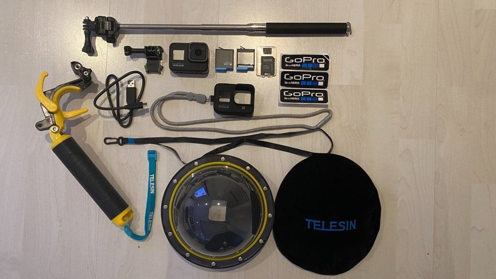GoPro Hero 8 Black Mega-Bundle (Gebraucht) in Killwangen für CHF 330 ...