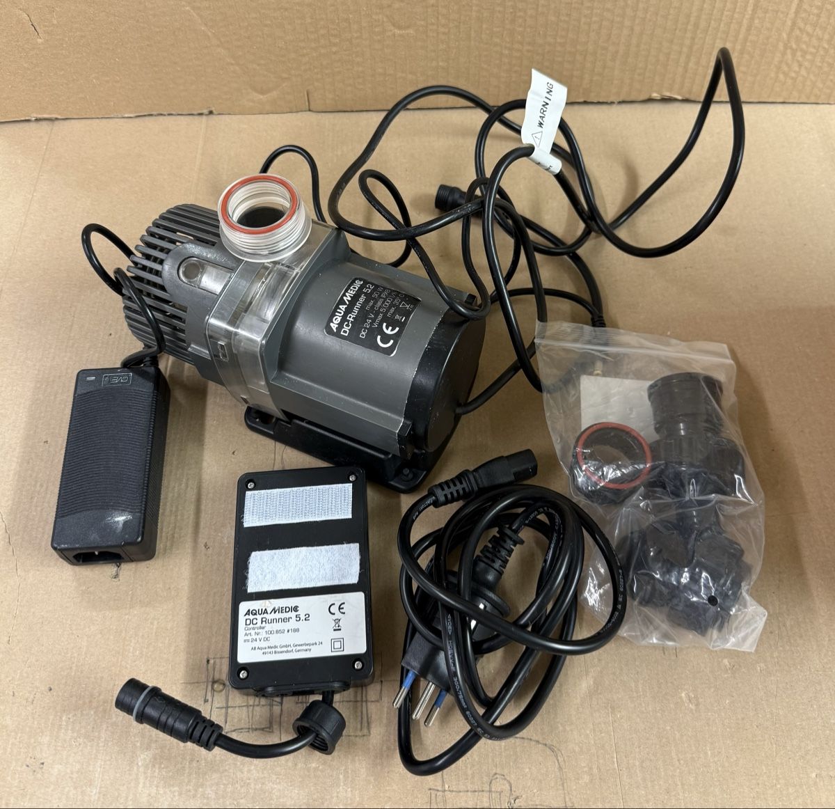 Pompe & Parti di ricambio: Aqua Medic DC Runner 5.2 Pumpe mit Controller gebraucht – Usato da Therwil venduto da mugg007