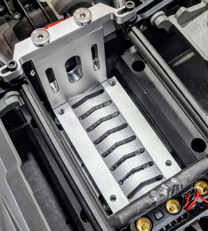 XMaxx Aluminum 1/5 Motor Mount 800kv 1100kv Kaufen auf Ricardo