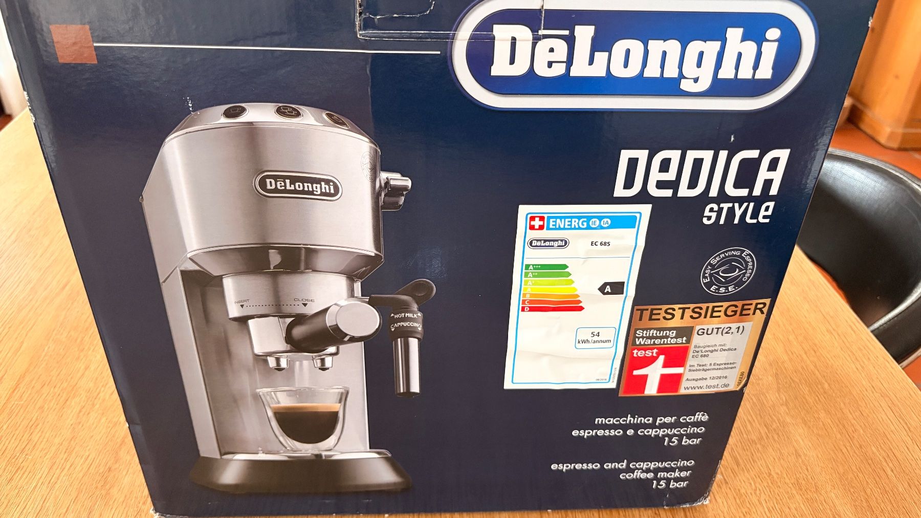 De'Longhi Macchine per caffè & Macchine per espresso: DeLonghi Capuccino und Espresso Kolbenmaschine – Usato da Bronschhofen venduto da Suriablau 1