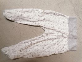 Süsse Baby Pumphose Gr. 74 weiss grau Waldtiere Muster