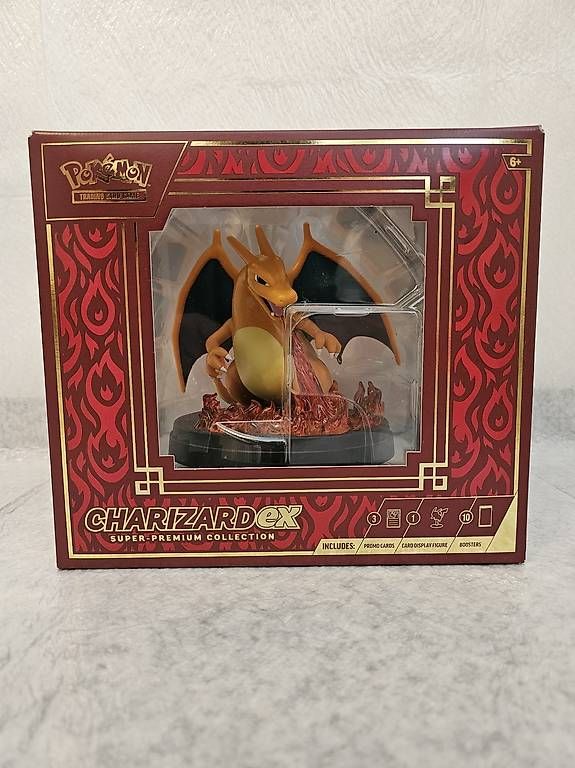 Statuette: Pokémon Charizard Figur  Display Statue – Usato da Chur venduto da kar_s5cy