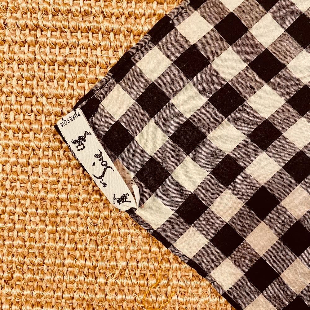 Ensoie Foulards & écharpes: En Soie Seidentüchlein – D'occasion à Zürich par xxxts012 1