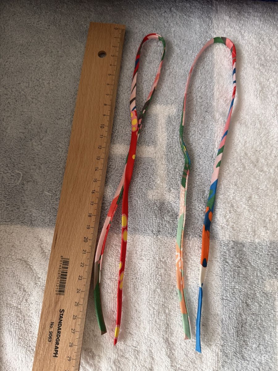 Hermès Haarschmuck: Hermès 2 liens Twilly spaghettis 54cm chacun  – Neu (gemäss Beschreibung) aus Genève von Allisgood 1