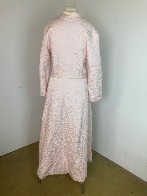 Dior Cappotti: DIOR | Hausmantel | Seide und Kaschmir | M – Usato da Wittenbach venduto da Restwert_St-Gallen