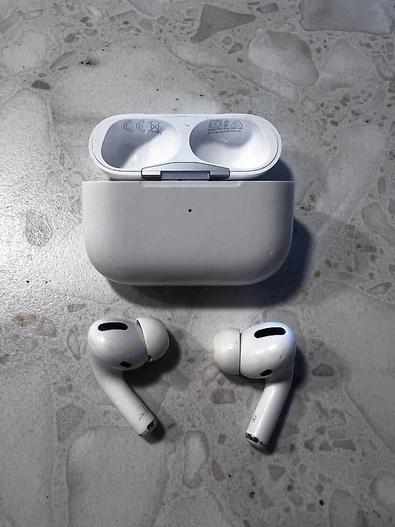 Cuffie: Apple Airpods Pro 1 – Usato da Rothenburg venduto da Isopot