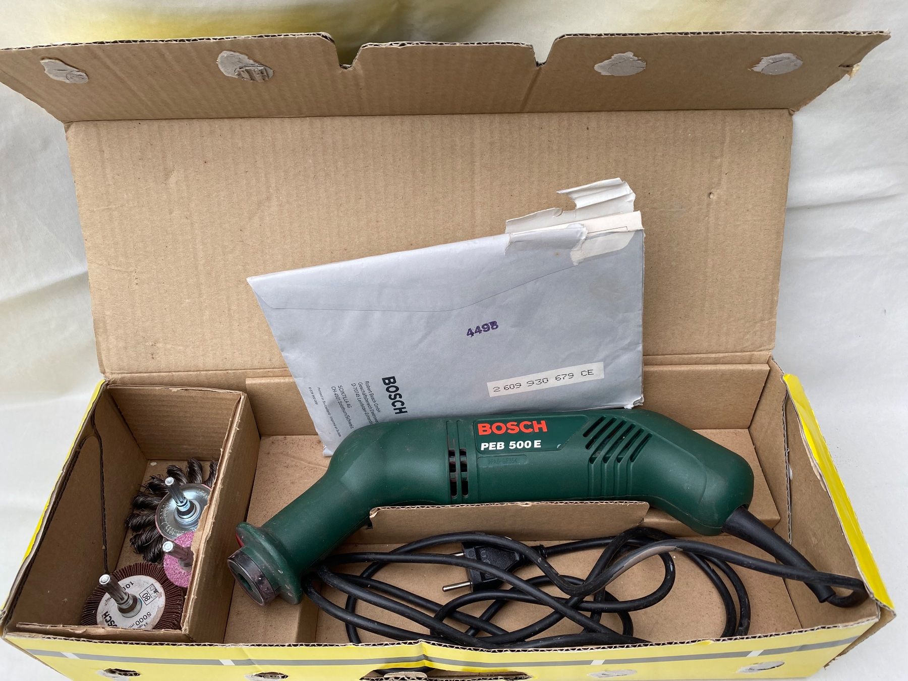 Bosch Smerigliatrici & Lucidatrici: Bosch PEB 500 E Schleifbürste, Radial- / Geradschleifer – Usato da Emmen venduto da Sutim2005 8