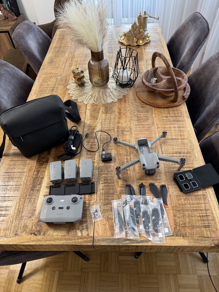 DJI Modellismo RC: DJI Air 2S Drohne Fly More Combo – Usato da Opfikon venduto da jas_k9kd 2