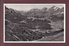 Blick von VAL MURAIGL auf St. Moritz
