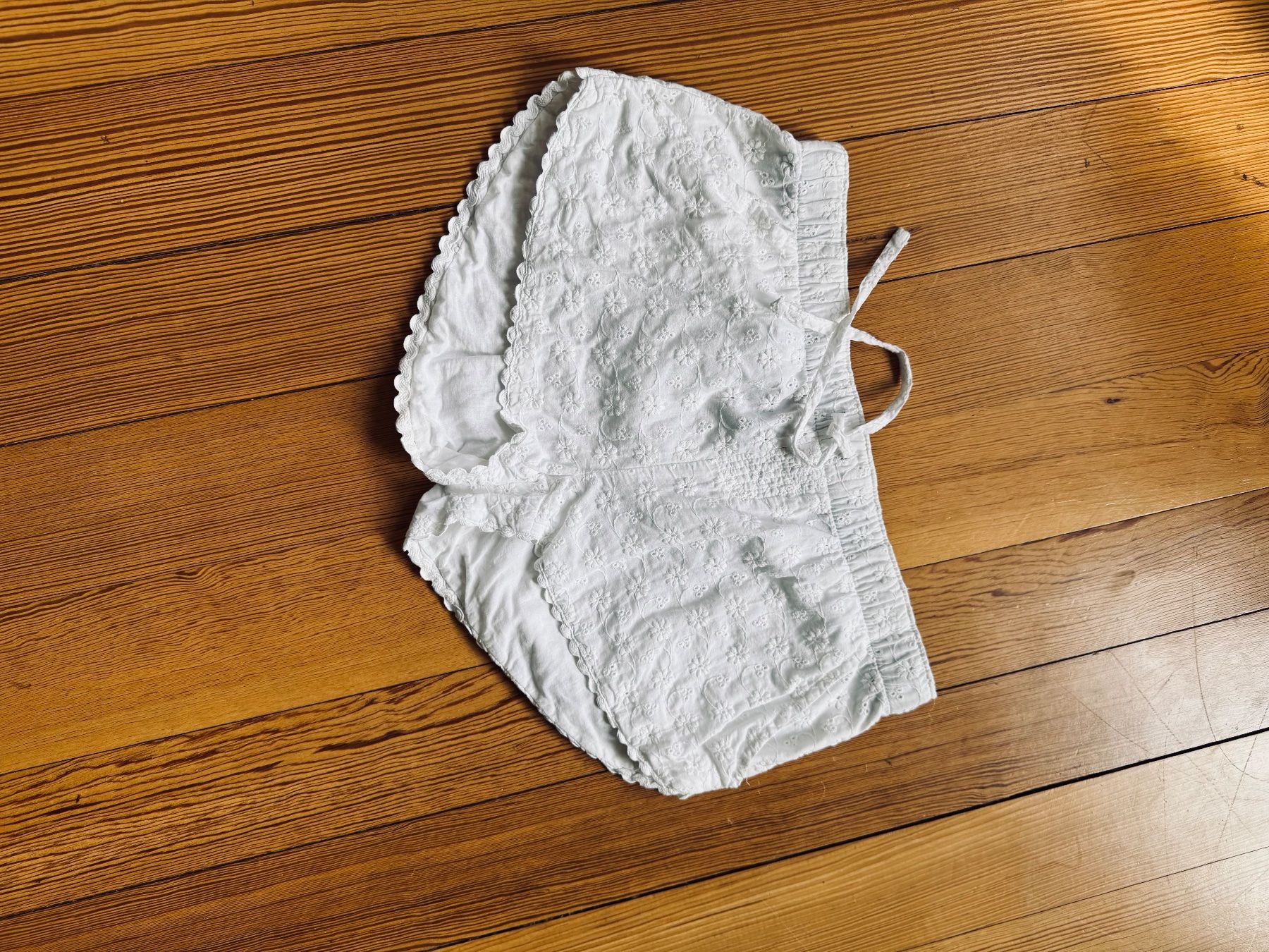 Superdry Lotti di vestiti: Sommerpants superdry – Usato da zürich venduto da Josmon