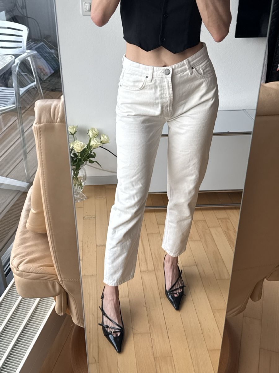 Jeans: Stylish Manor  Off-White Denim Jeans - Size 36, Spring! – Usato da Biel/Bienne venduto da TanyaM02 1
