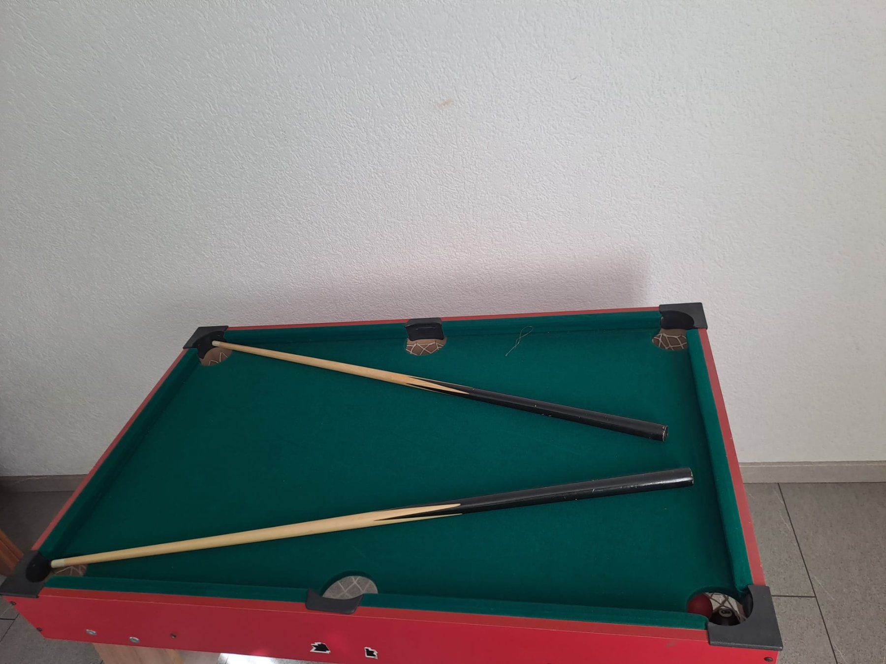 Smoby Spielzeuge: Smoby Multi-Spieltisch (Töggelichaste und Billard) – Gebraucht aus Worblaufen von siva024 5