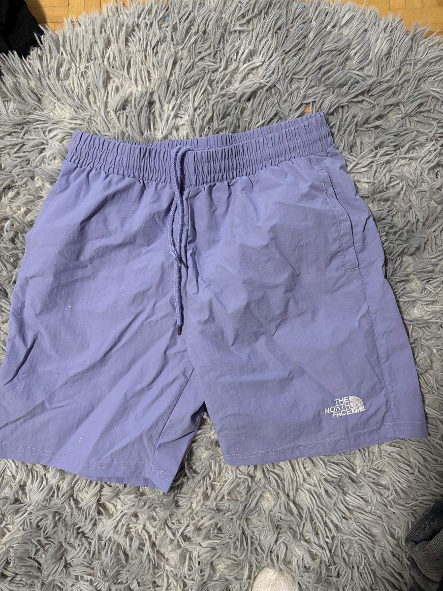 Hosen: The North Face Shorts – Neu (gemäss Beschreibung) aus Basel von pau_s6pv