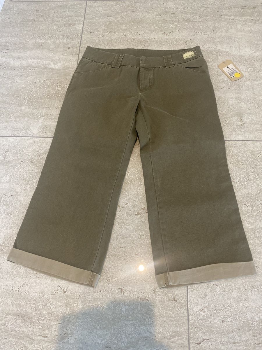 Oakley Pantaloni: Oakley Damen Kurze Hose Gr38 – Nuovo e nell'imballaggio originale da Birrwil venduto da Bendegriz