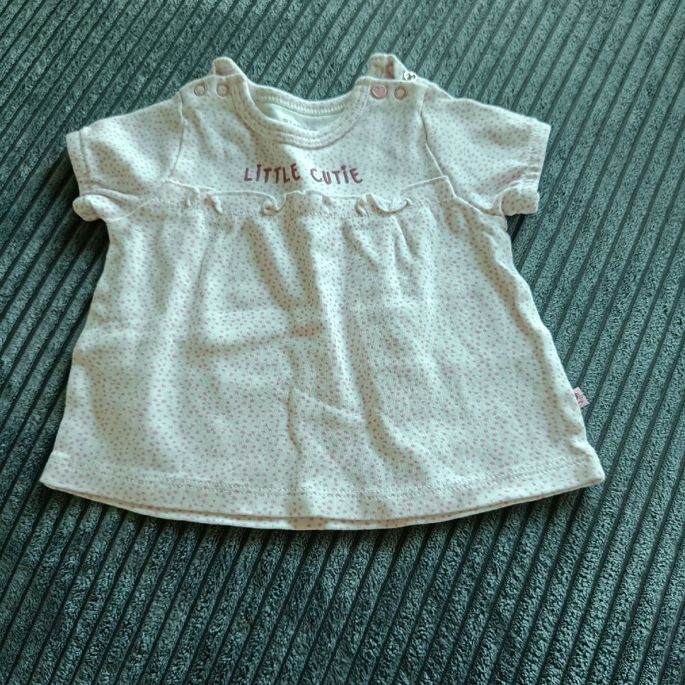 Blusen, T-Shirts & Tops: T-Shirt Grösse 56 – Gebraucht aus Jaberg von urig17.