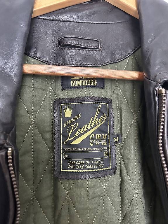 Giacche: Original Bomboogie Lederjacke, wie neu – Usato da Zürich venduto da and_9kgf 2